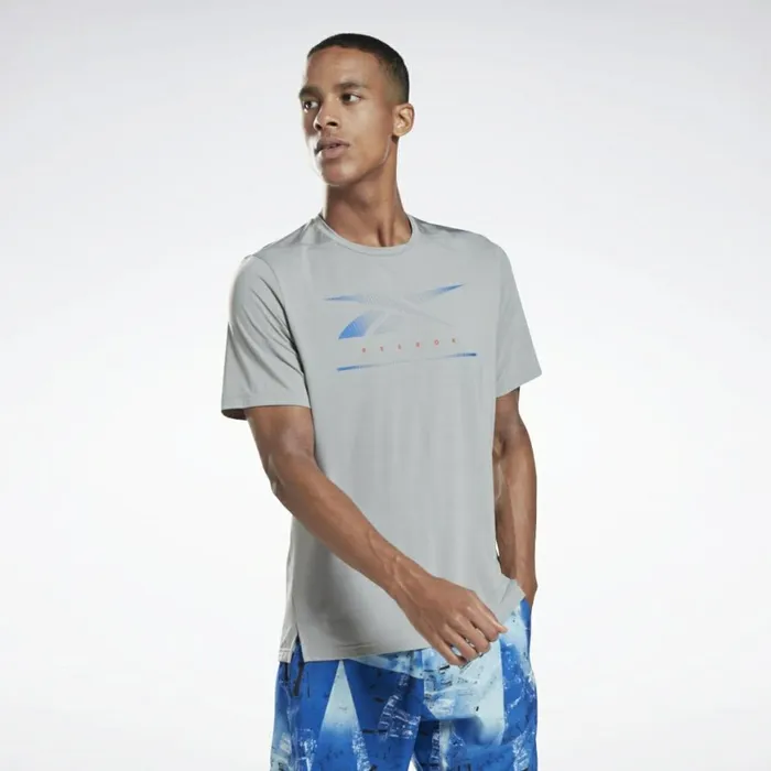 TShirts and Graphic Tees Mens Reebok Activchill Move TShirt Medium Grey Heather TShirts and Graphic Tees Mens Reebok Activchill Move TShirt Medium Grey Heather