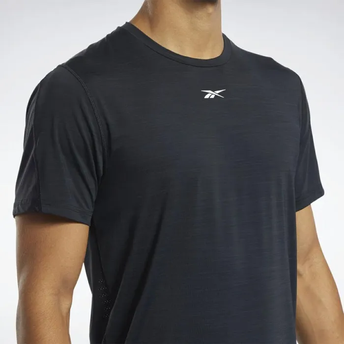 TShirts and Graphic Tees Mens Reebok ACTIVCHILL Move Tee Black