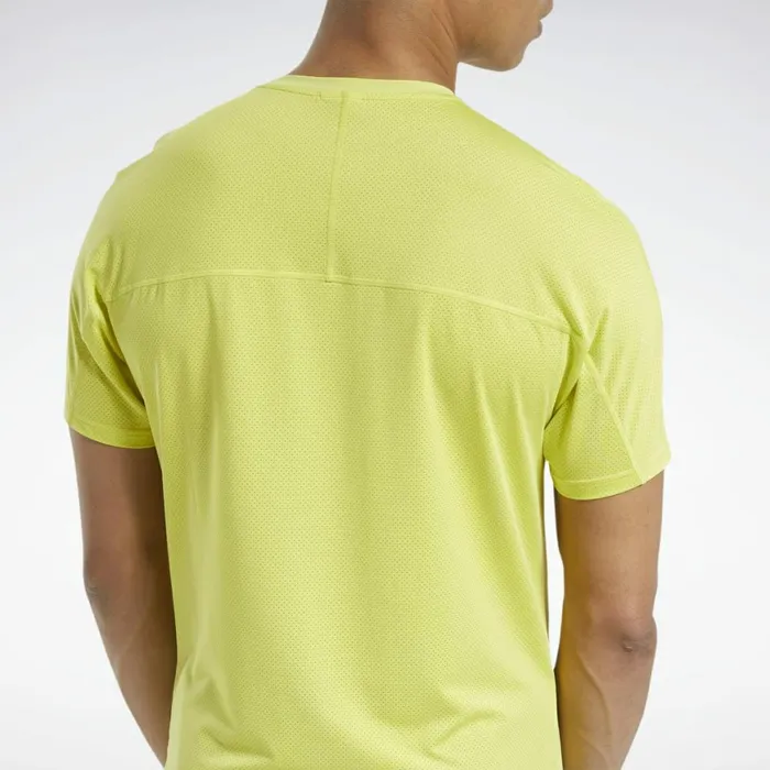 TShirts and Graphic Tees Mens Reebok ACTIVCHILL Move Tee Chartreuse