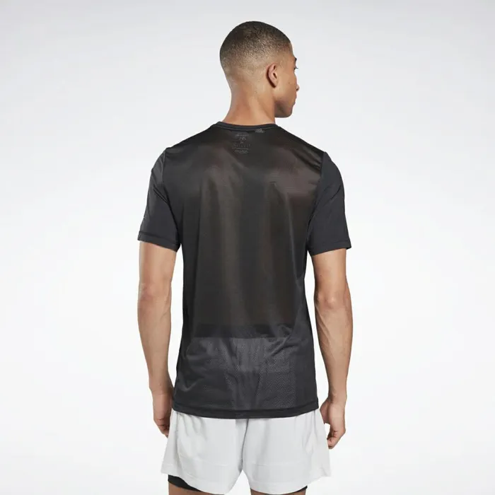 TShirts and Graphic Tees Mens Reebok Run ACTIVCHILL Graphic Tee Black