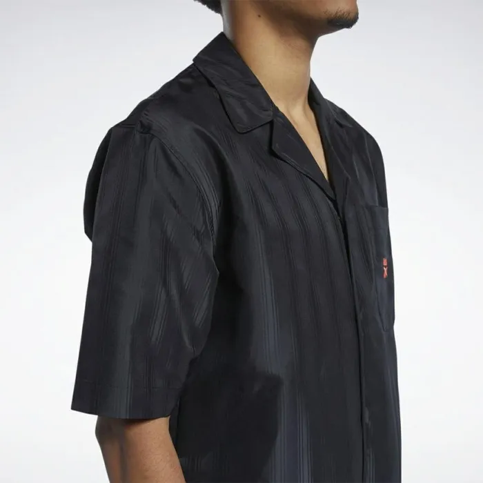 TShirts and Graphic Tees MensWomens Reebok Classics Shirt Black