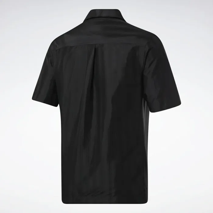 TShirts and Graphic Tees MensWomens Reebok Classics Shirt Black
