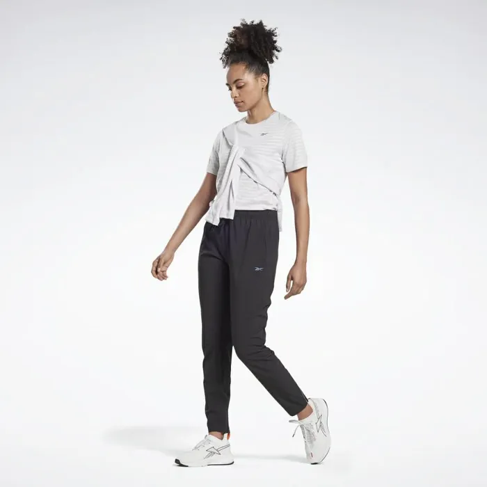 TShirts and Graphic Tees Womens Reebok Run Jacquard Tee Porcelain