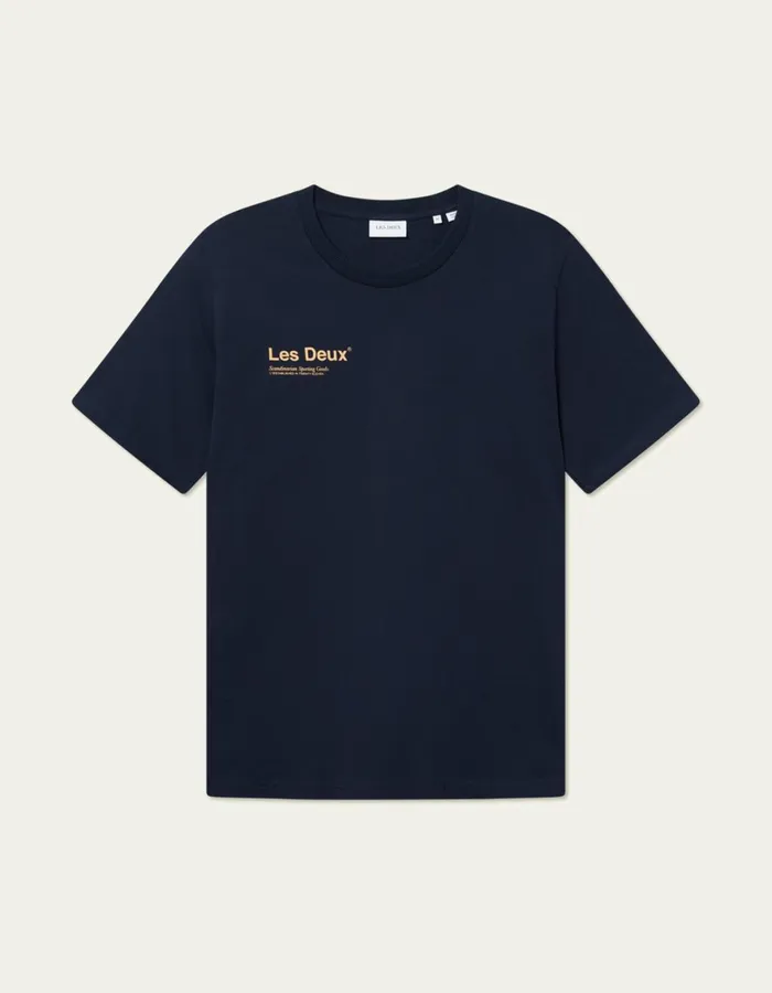 Tshirts Men Les Deux Brody TShirt 20 8211 Dark NavyMustard Yellow