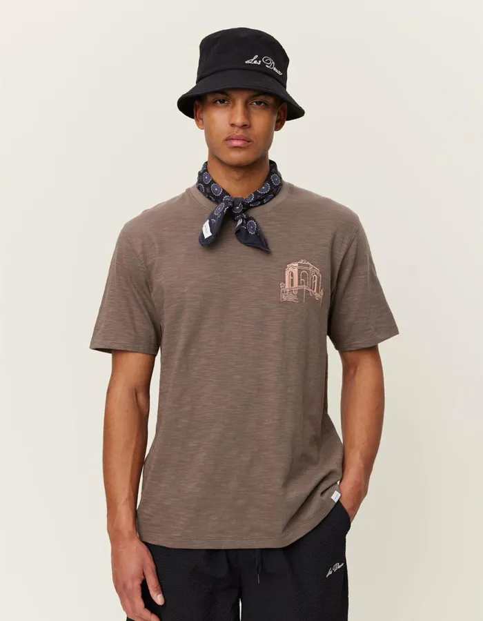 Tshirts Men Les Deux Hotel TShirt 8211 Bungee CordSeashell