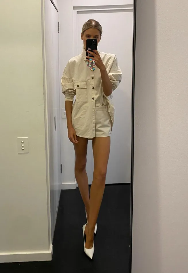 Tops Women Lioness Fashion NYC BOYFRIEND SHIRT Light Beige Tops Women Lioness Fashion NYC BOYFRIEND SHIRT Light Beige