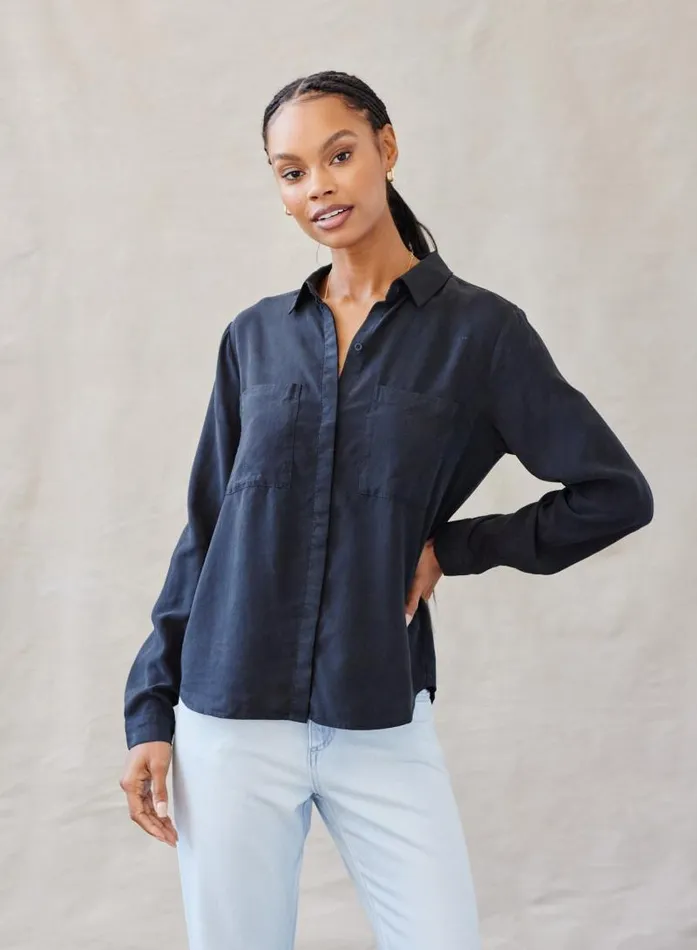 Two Pocket Classic Button Down 8211 Vintage Black Women Bella Dahl Long Sleeve Two Pocket Classic Button Down 8211 Vintage Black Women Bella Dahl Long Sleeve
