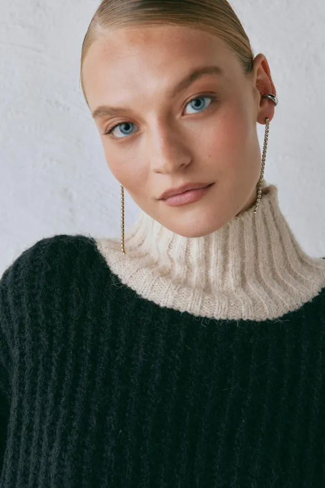 VRG GRL JumpersSweaters Ada Knit Jumper Black 8211 Women VRG GRL JumpersSweaters Ada Knit Jumper Black 8211 Women