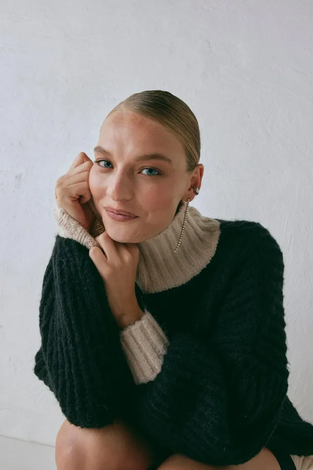 VRG GRL JumpersSweaters Ada Knit Jumper Black 8211 Women VRG GRL JumpersSweaters Ada Knit Jumper Black 8211 Women