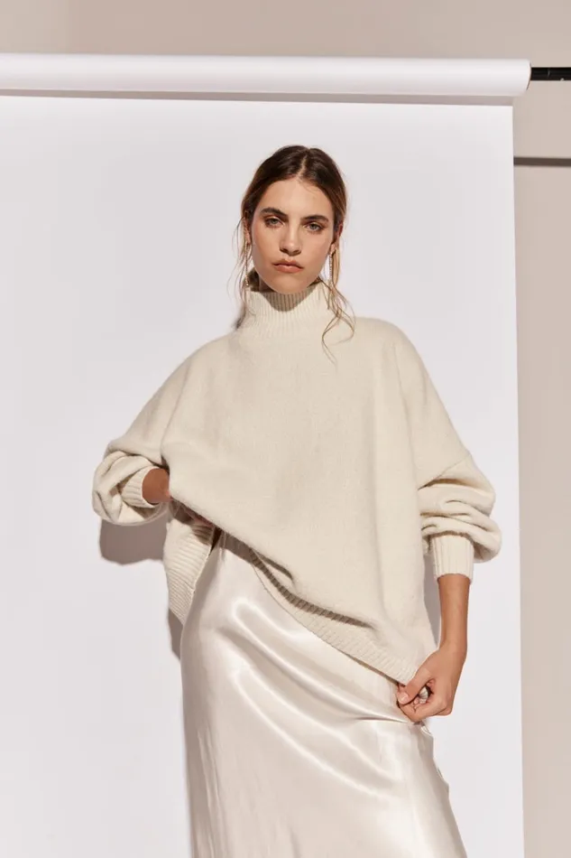 VRG GRL JumpersSweaters Yumi Knit Jumper Cream 8211 Women VRG GRL JumpersSweaters Yumi Knit Jumper Cream 8211 Women
