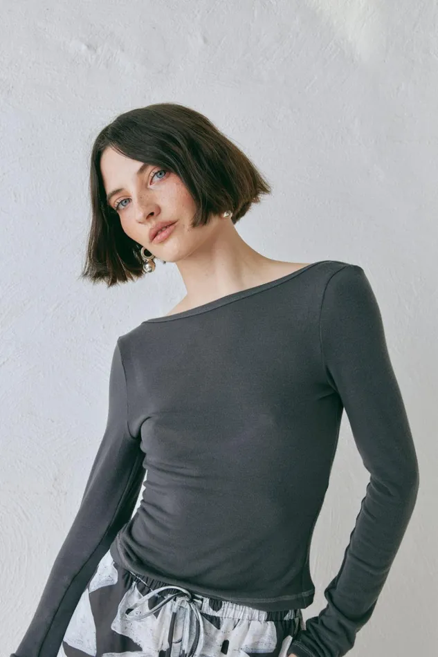 VRG GRL Long Sleeve Lori Top Charcoal 8211 Women VRG GRL Long Sleeve Lori Top Charcoal 8211 Women