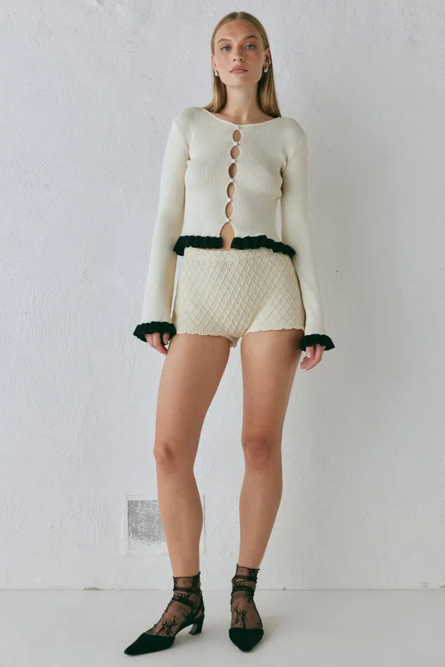 VRG GRL Long Sleeve Zoey Knit Top Cream 8211 Women VRG GRL Long Sleeve Zoey Knit Top Cream 8211 Women