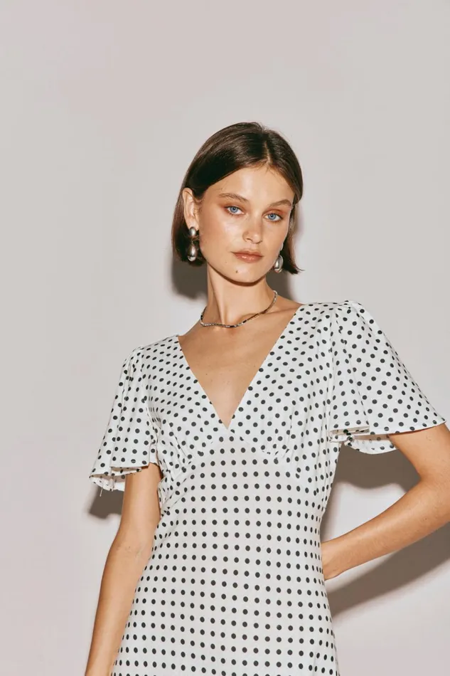 VRG GRL MidiMaxi Dresses Summer Nostalgia Bias Cut Midi Dress White 8211 Women VRG GRL MidiMaxi Dresses Summer Nostalgia Bias Cut Midi Dress White 8211 Women