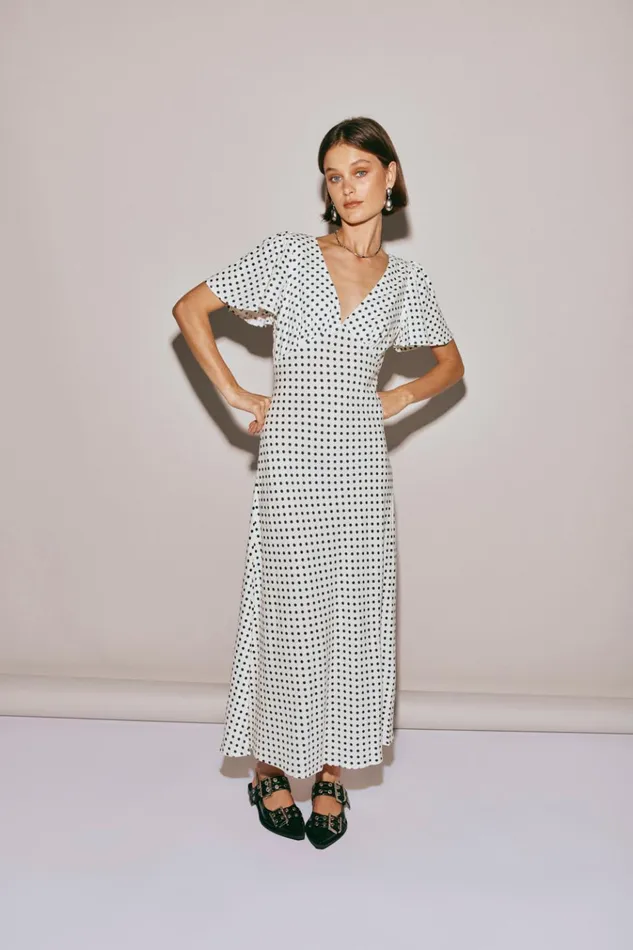 VRG GRL MidiMaxi Dresses Summer Nostalgia Bias Cut Midi Dress White 8211 Women VRG GRL MidiMaxi Dresses Summer Nostalgia Bias Cut Midi Dress White 8211 Women