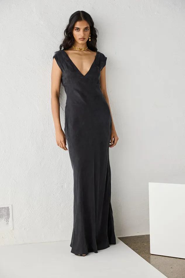 VRG GRL MidiMaxi Dresses Valya Maxi Dress Black 8211 Women VRG GRL MidiMaxi Dresses Valya Maxi Dress Black 8211 Women