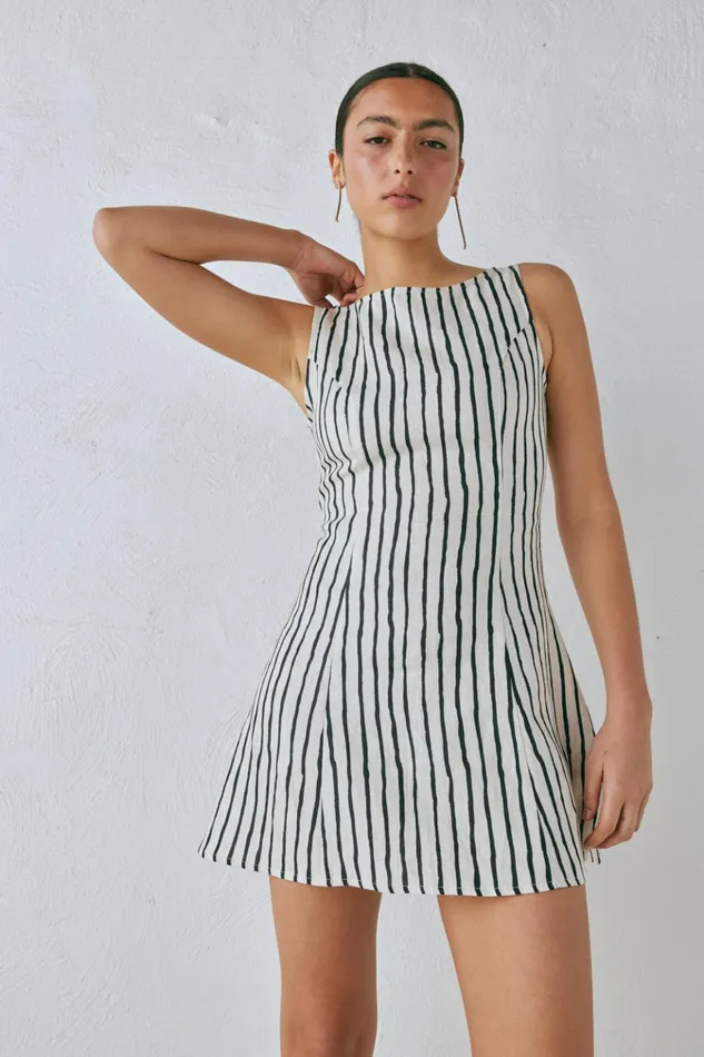 VRG GRL Mini Dresses Chloe Linen Mini Dress Black 8211 Women VRG GRL Mini Dresses Chloe Linen Mini Dress Black 8211 Women
