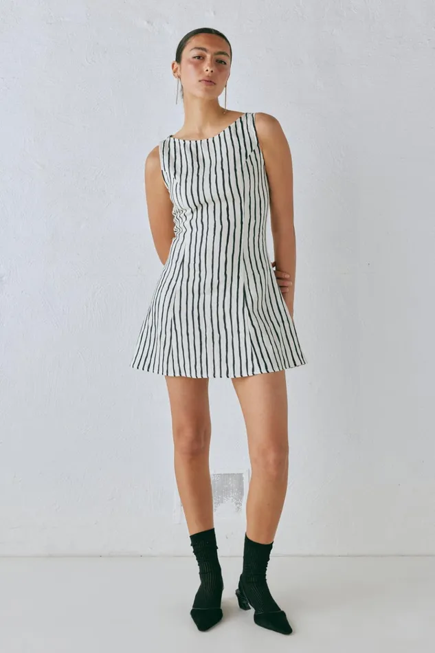 VRG GRL Mini Dresses Chloe Linen Mini Dress Black 8211 Women VRG GRL Mini Dresses Chloe Linen Mini Dress Black 8211 Women