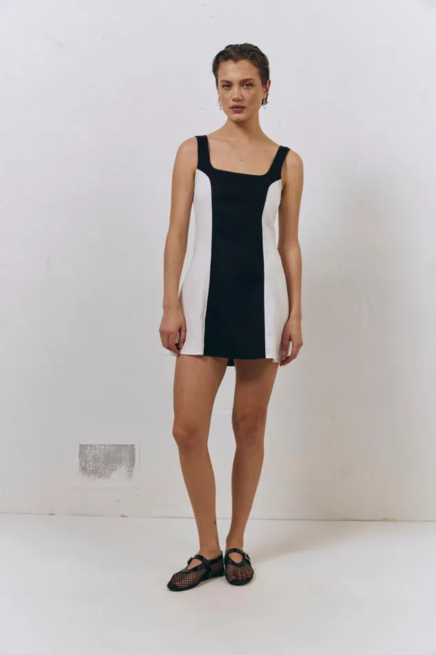 VRG GRL Mini Dresses Saskia Linen Mini Dress Black 8211 Women