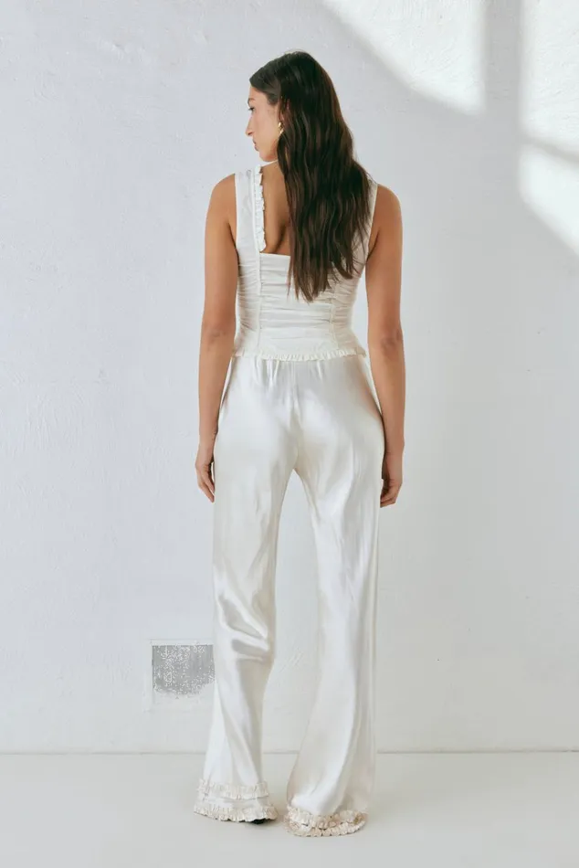 VRG GRL Pants Citara Satin Pants White 8211 Women VRG GRL Pants Citara Satin Pants White 8211 Women