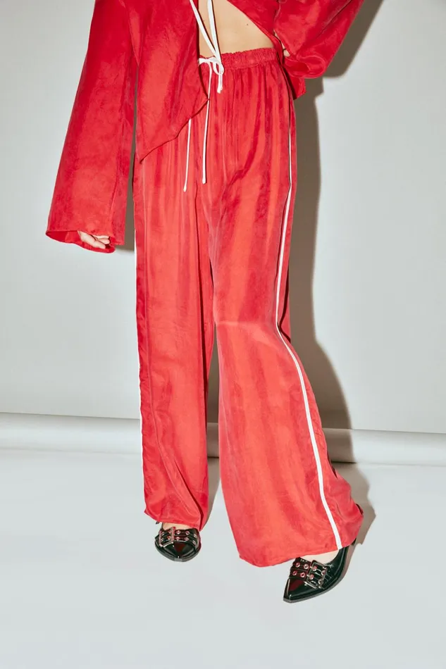 VRG GRL Pants Moonscapes Pants Chilli 8211 Women VRG GRL Pants Moonscapes Pants Chilli 8211 Women