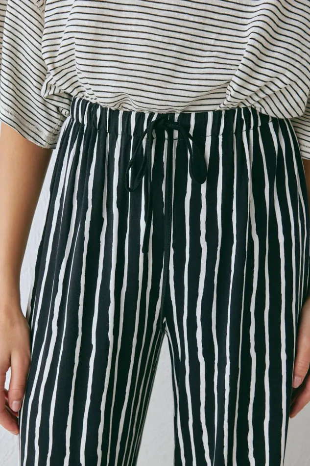 VRG GRL Sets Rieti Pants Black Stripe 8211 Women VRG GRL Sets Rieti Pants Black Stripe 8211 Women