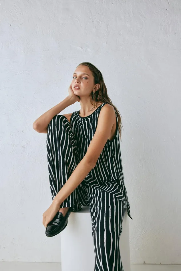 VRG GRL Sets Rieti Pants Black Stripe 8211 Women VRG GRL Sets Rieti Pants Black Stripe 8211 Women