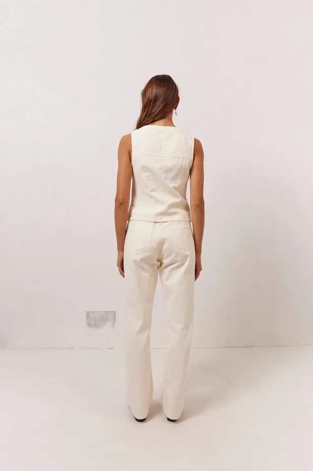 VRG GRL Sets Suki Denim Jeans Cream 8211 Women VRG GRL Sets Suki Denim Jeans Cream 8211 Women