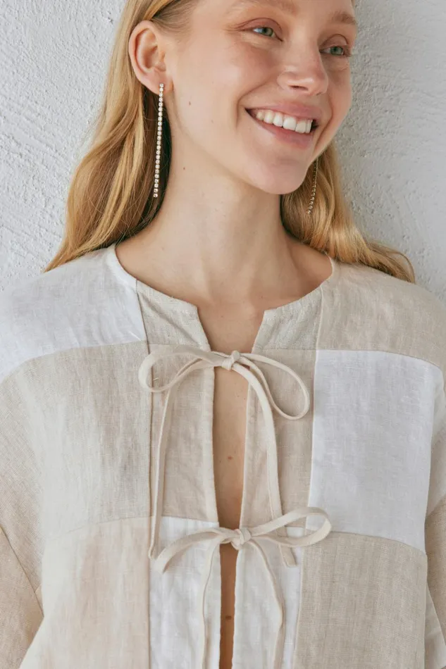 VRG GRL Short Sleeve Naomi Linen Smock Top Natural 8211 Women VRG GRL Short Sleeve Naomi Linen Smock Top Natural 8211 Women