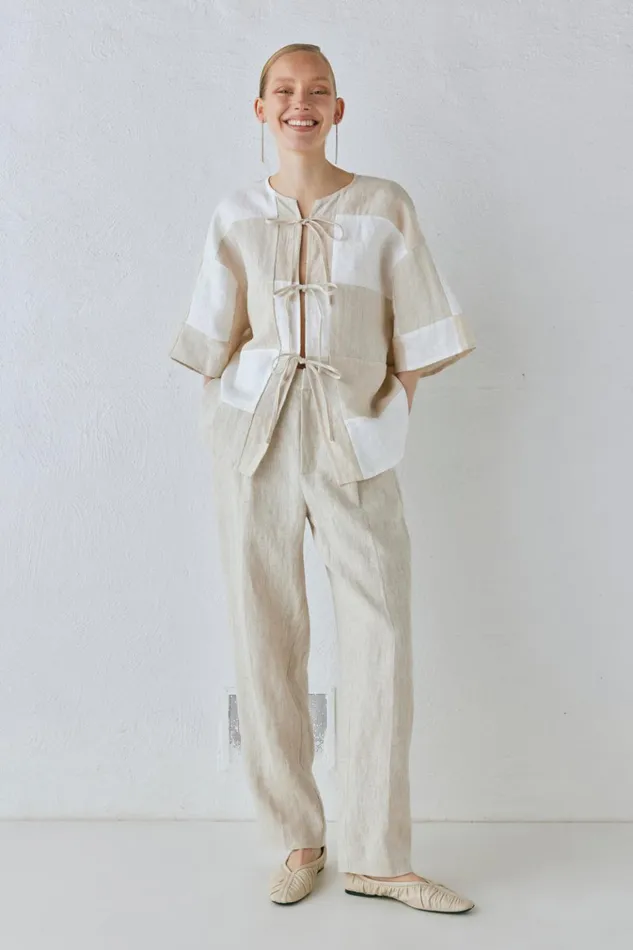 VRG GRL Short Sleeve Naomi Linen Smock Top Natural 8211 Women VRG GRL Short Sleeve Naomi Linen Smock Top Natural 8211 Women