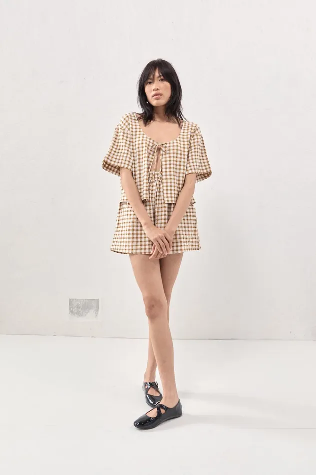 VRG GRL Short Sleeve The Sea and I Smock Top Honey 8211 Women VRG GRL Short Sleeve The Sea and I Smock Top Honey 8211 Women