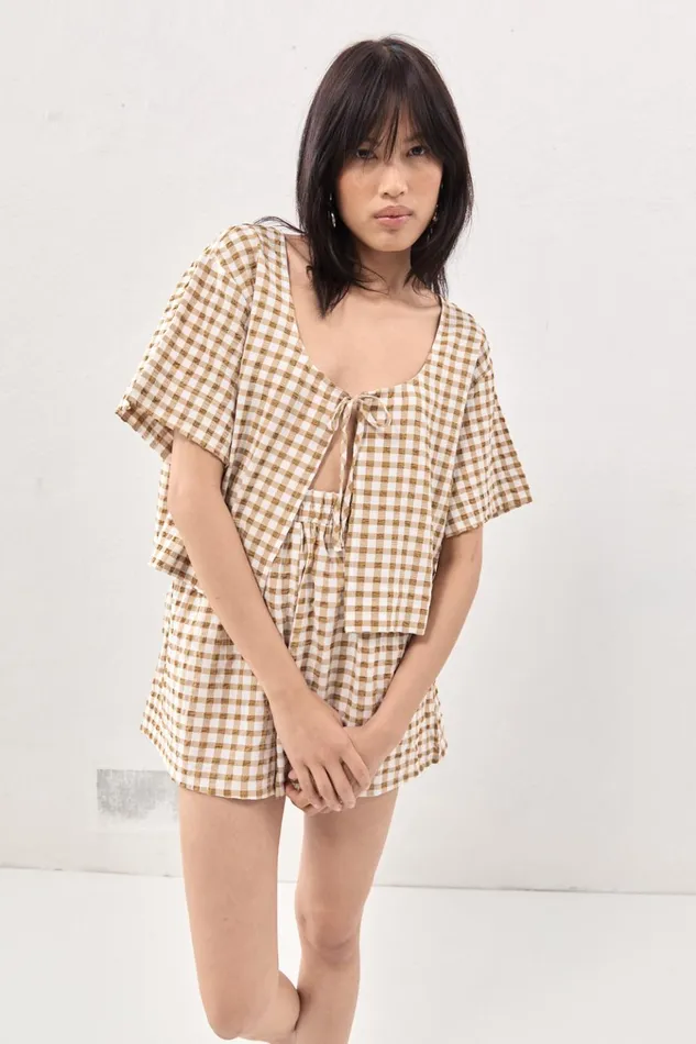 VRG GRL Short Sleeve The Sea and I Smock Top Honey 8211 Women VRG GRL Short Sleeve The Sea and I Smock Top Honey 8211 Women