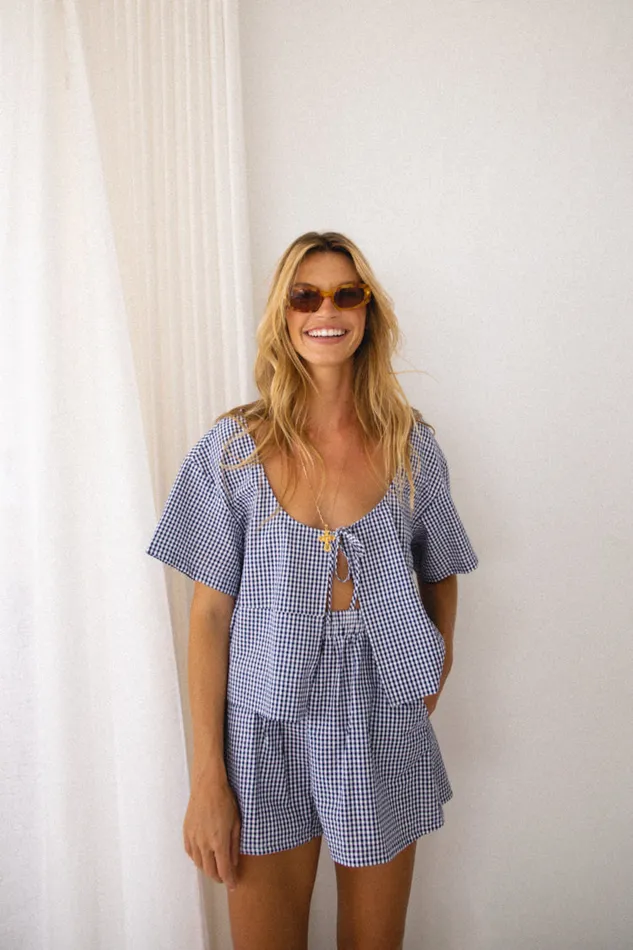 VRG GRL Short Sleeve The Sea and I Smock Top Navy 8211 Women VRG GRL Short Sleeve The Sea and I Smock Top Navy 8211 Women