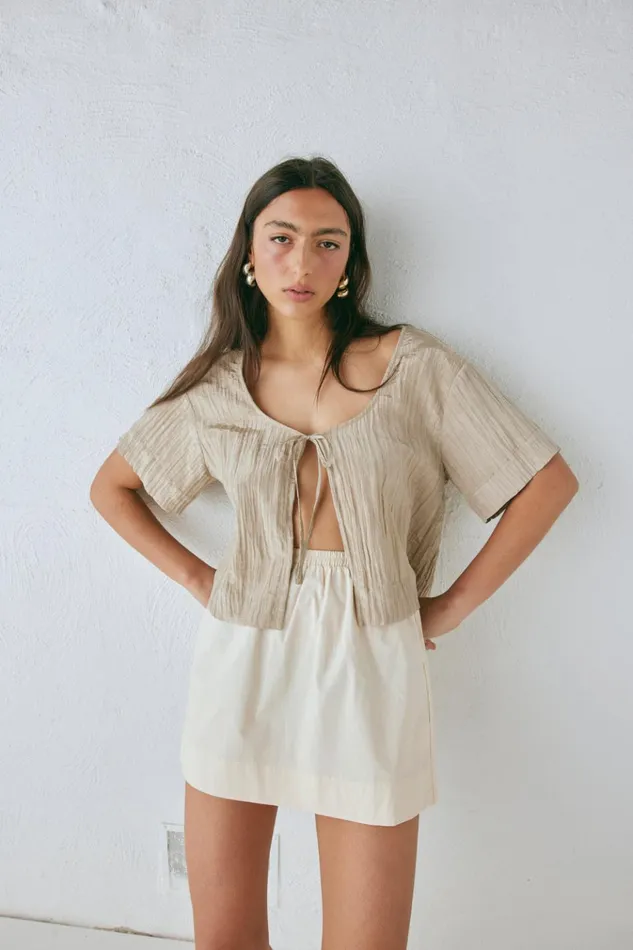 VRG GRL Short Sleeve The Sea and I Smock Top Taupe 8211 Women VRG GRL Short Sleeve The Sea and I Smock Top Taupe 8211 Women