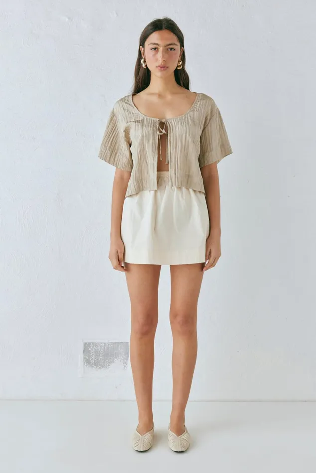 VRG GRL Short Sleeve The Sea and I Smock Top Taupe 8211 Women VRG GRL Short Sleeve The Sea and I Smock Top Taupe 8211 Women