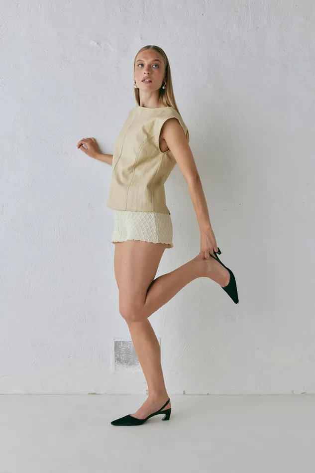 VRG GRL Shorts Inner Glow Knit Shorts Cream 8211 Women VRG GRL Shorts Inner Glow Knit Shorts Cream 8211 Women