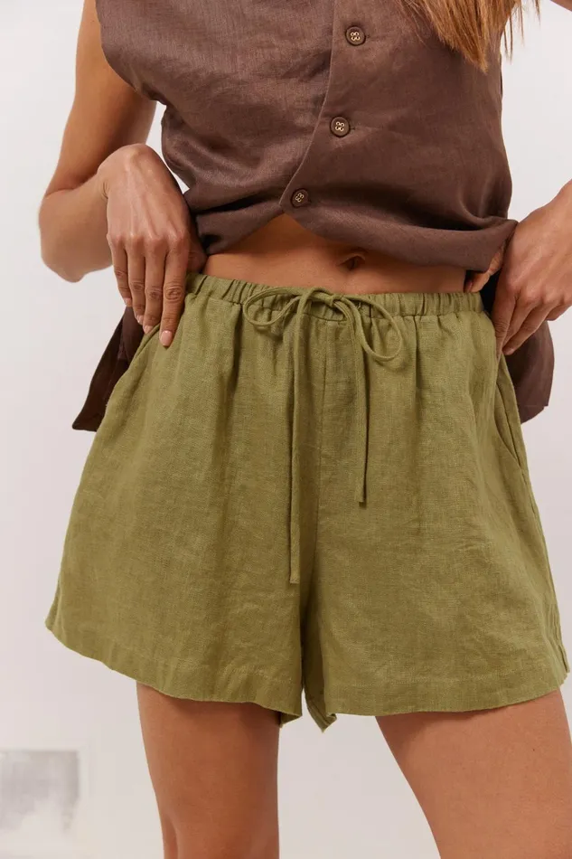 VRG GRL Shorts Nettie Linen Shorts Olive 8211 Women VRG GRL Shorts Nettie Linen Shorts Olive 8211 Women