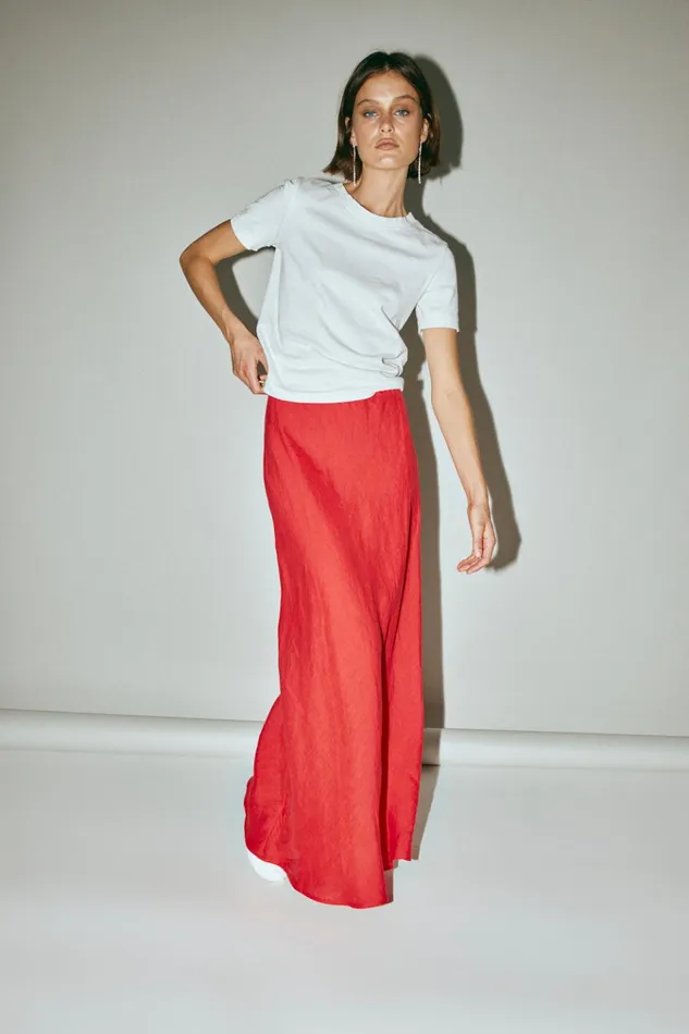 VRG GRL Skirts Ena Linen Bias Cut Maxi Skirt Chilli 8211 Women VRG GRL Skirts Ena Linen Bias Cut Maxi Skirt Chilli 8211 Women