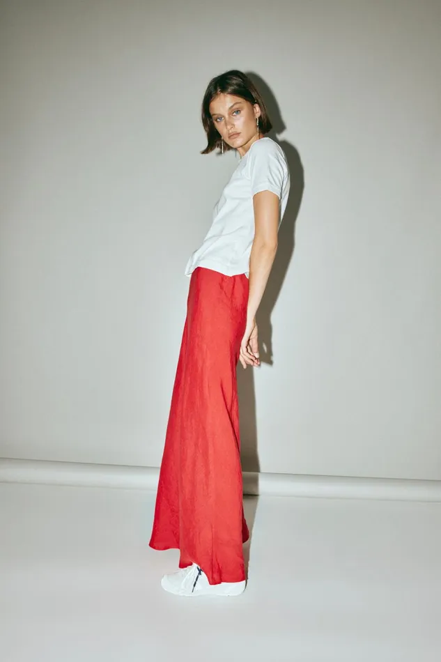 VRG GRL Skirts Ena Linen Bias Cut Maxi Skirt Chilli 8211 Women VRG GRL Skirts Ena Linen Bias Cut Maxi Skirt Chilli 8211 Women