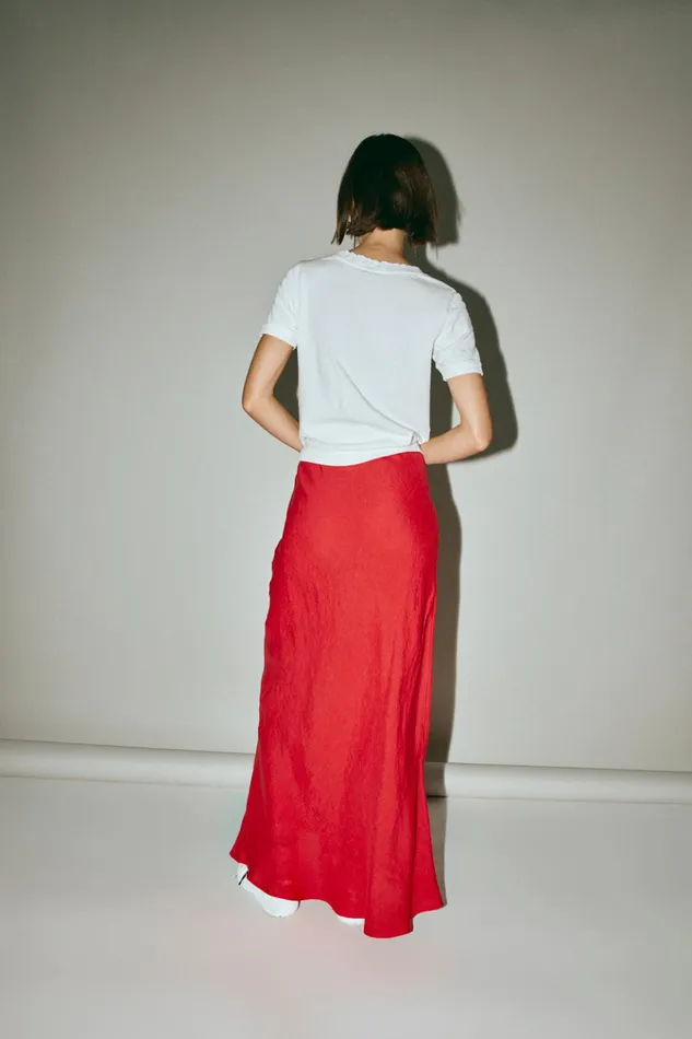 VRG GRL Skirts Ena Linen Bias Cut Maxi Skirt Chilli 8211 Women VRG GRL Skirts Ena Linen Bias Cut Maxi Skirt Chilli 8211 Women