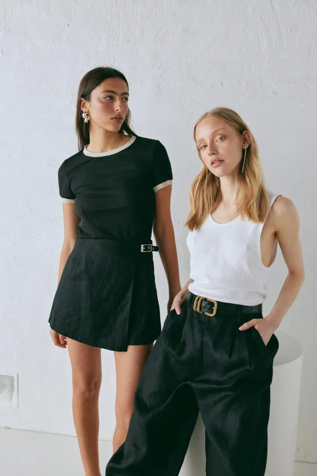 VRG GRL Skirts Matteo Linen Skort Black 8211 Women VRG GRL Skirts Matteo Linen Skort Black 8211 Women