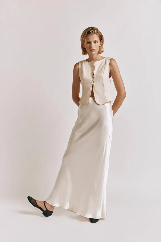 VRG GRL Sleeveless Celeste Linen Top Cream 8211 Women VRG GRL Sleeveless Celeste Linen Top Cream 8211 Women