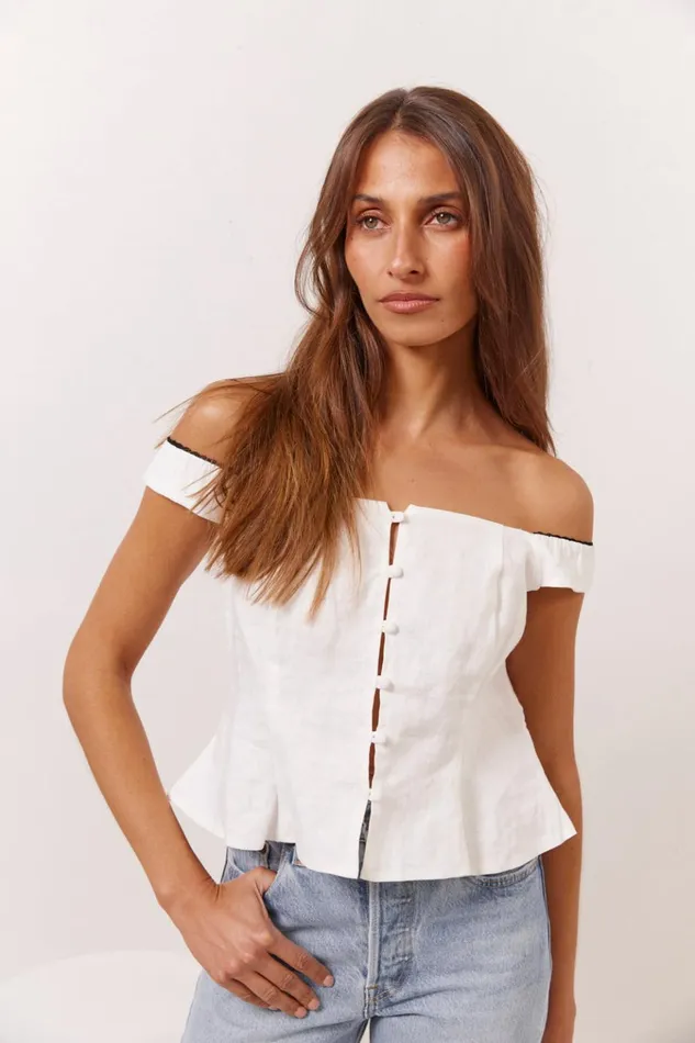 VRG GRL Sleeveless Fia Linen Top White 8211 Women VRG GRL Sleeveless Fia Linen Top White 8211 Women