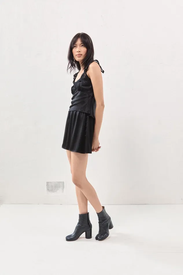 VRG GRL Sleeveless Isabella Top Black 8211 Women VRG GRL Sleeveless Isabella Top Black 8211 Women
