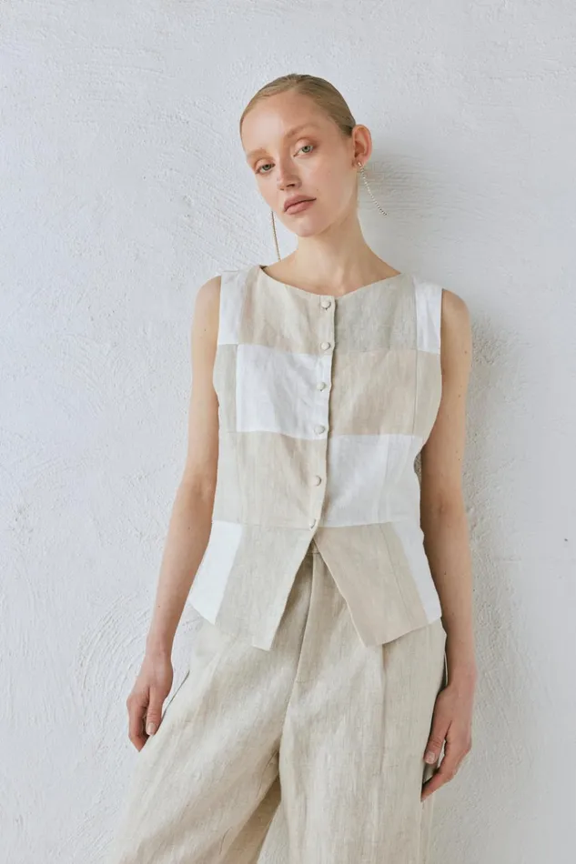 VRG GRL Sleeveless Rare Linen Vest Natural 8211 Women VRG GRL Sleeveless Rare Linen Vest Natural 8211 Women