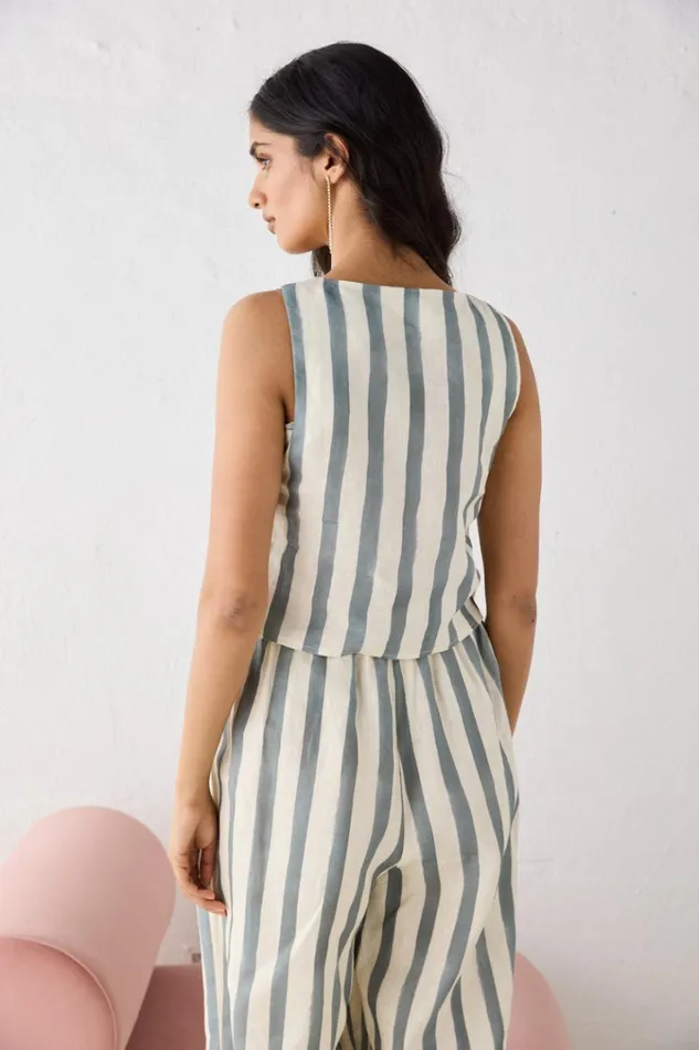 VRG GRL Sleeveless Sadie Linen Top Tide 8211 Women VRG GRL Sleeveless Sadie Linen Top Tide 8211 Women