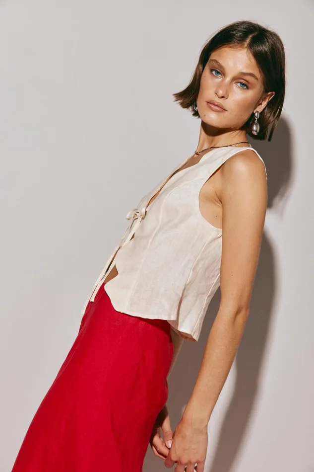 VRG GRL Sleeveless Yvonne Linen Top Cream 8211 Women