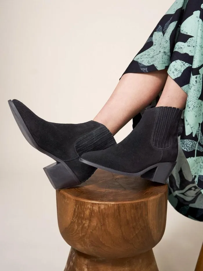 White Stuff BOOTS Cherry Suede Ankle Boot Pure Black 8211 Women