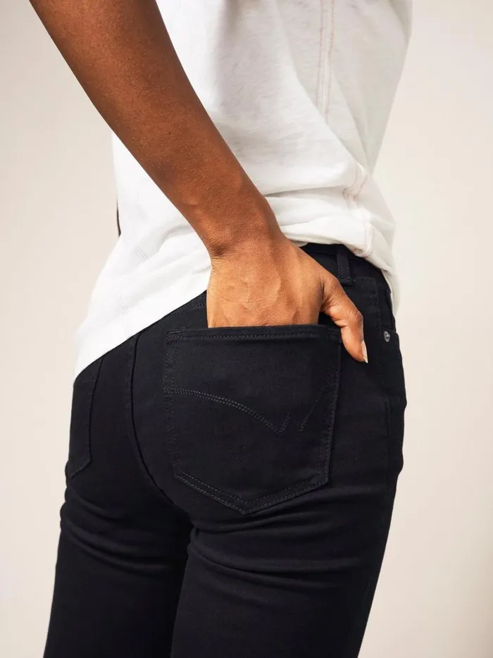 White Stuff JEANS Amelia Skinny Leg Jeans Black Denim 8211 Women White Stuff JEANS Amelia Skinny Leg Jeans Black Denim 8211 Women