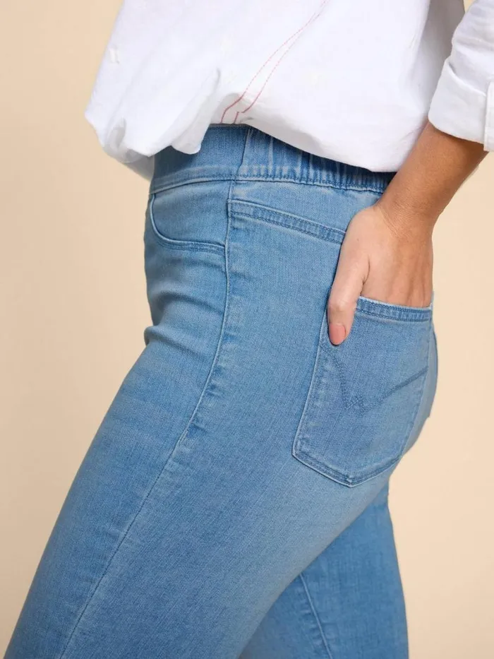 White Stuff JEANS Janey Jegging Light Denim 8211 Women White Stuff JEANS Janey Jegging Light Denim 8211 Women