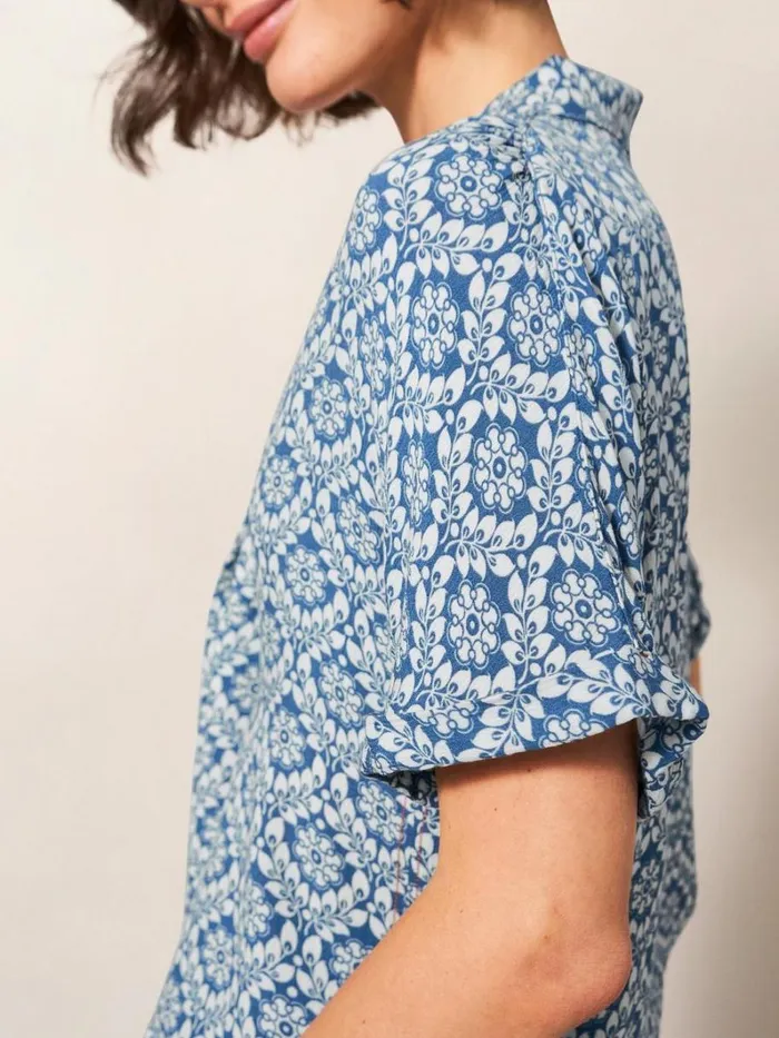 White Stuff SHIRTS and BLOUSES Albie Crinkle Resort Shirt Blue Multi 8211 Women White Stuff SHIRTS and BLOUSES Albie Crinkle Resort Shirt Blue Multi 8211 Women